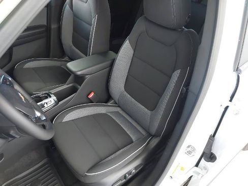 New 2026 Chevrolet TrailBlazer LT w/ Convenience Package FWD image 23