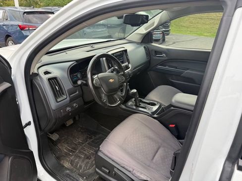 Used 2016 Chevrolet Colorado Z71 AWD/4WD image 6