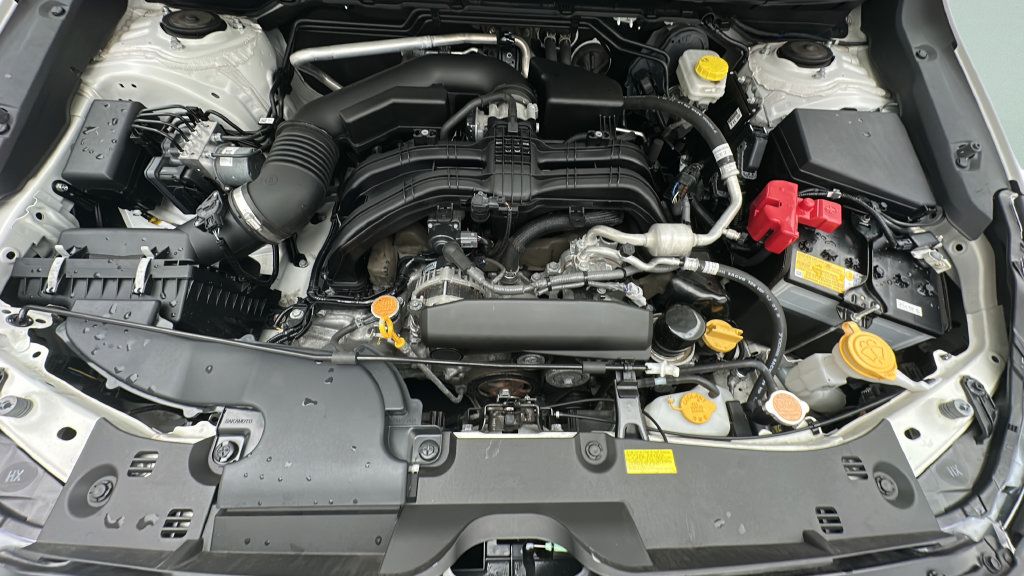 Used 2025 Subaru Crosstrek 2.5i Premium AWD/4WD image 21