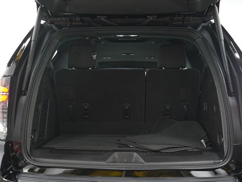 Used 2025 Chevrolet Tahoe LT AWD/4WD image 20