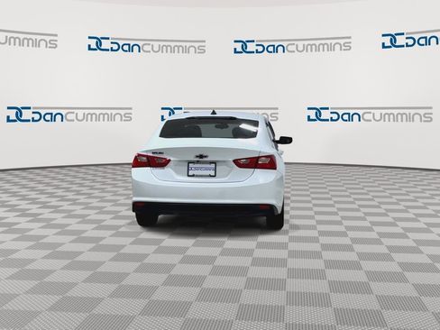 Used 2018 Chevrolet Malibu LS image 8