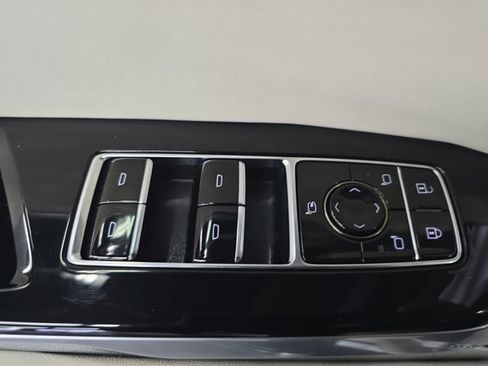 Certified 2025 Cadillac Escalade Sport Platinum w/ LPO, ONYX Package image 29