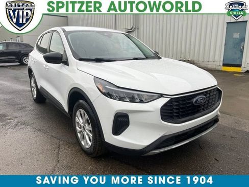 Used 2025 Ford Escape Active AWD/4WD image 1
