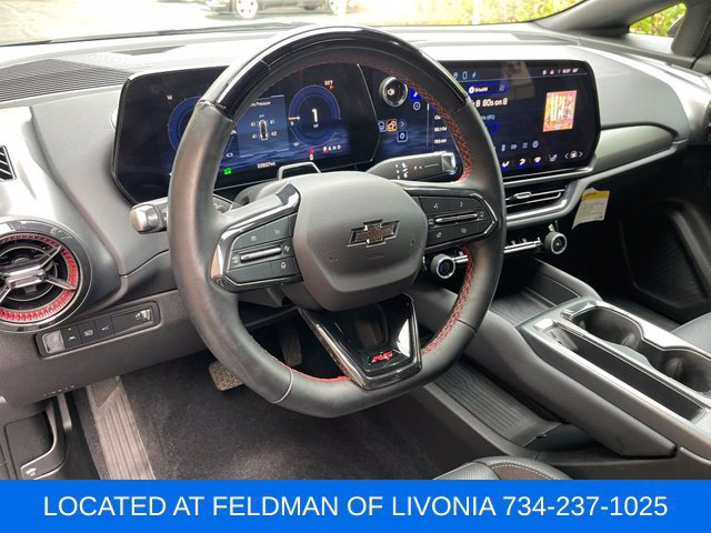 Certified 2024 Chevrolet Equinox EV RS FWD image 10