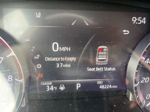 Used 2023 Toyota Highlander XLE image 10