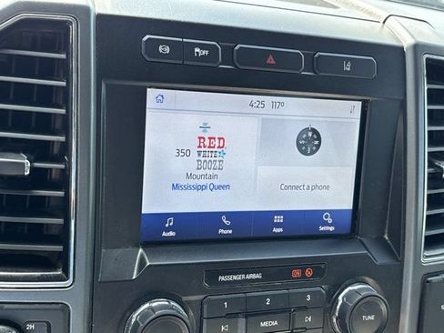 Used 2020 Ford F250 XLT w/ XLT Premium Package AWD/4WD image 30
