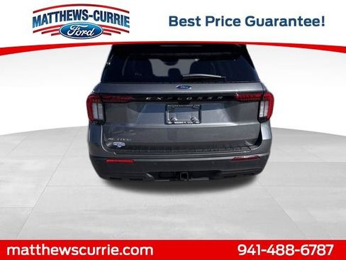 New 2026 Ford Explorer Active RWD image 5