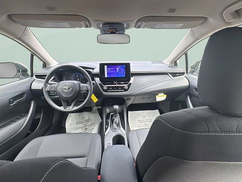 Used 2026 Toyota Corolla LE FWD image 11
