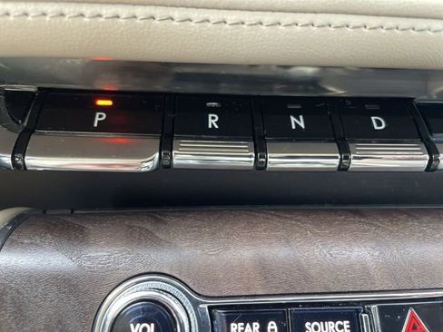 Used 2020 Lincoln Aviator Grand Touring w/ Equipment Group 302A image 16