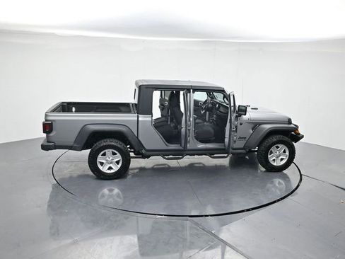 Used 2020 Jeep Gladiator Sport w/ Quick Order Package 24S image 44