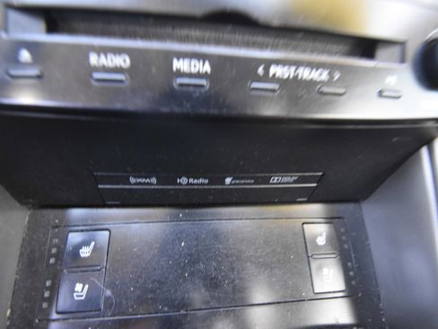 Used 2014 Lexus IS 250 w/ Navigation Package image 14