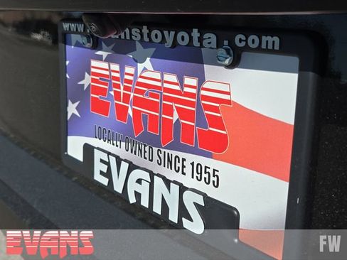 Used 2024 Hyundai Kona SEL image 30