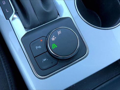 Used 2026 Chevrolet Blazer LT FWD image 35