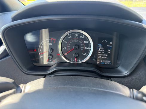 Used 2020 Toyota Corolla SE w/ Carpet Mat Package (TMS) FWD image 6