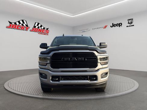 Used 2021 RAM 2500 Laramie w/ Night Edition image 13