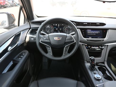 New 2026 Cadillac XT5 Premium Luxury w/ Driver Assist Package image 9