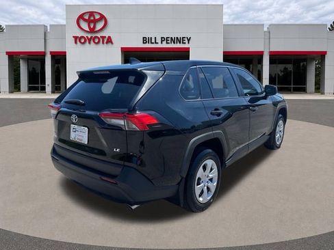 Used 2025 Toyota RAV4 LE FWD image 5