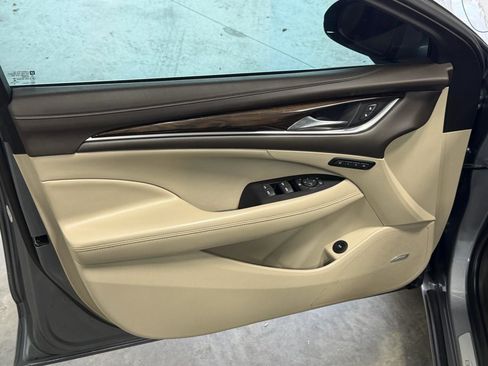 Used 2019 Buick LaCrosse Essence w/ Sun and Shade Package FWD image 9