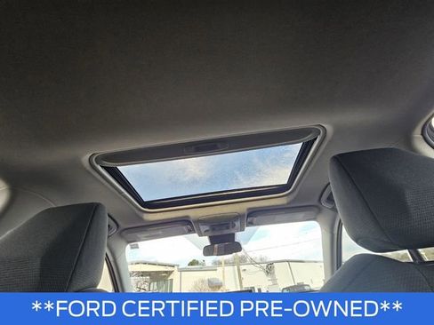 Used 2022 Toyota RAV4 XLE image 16