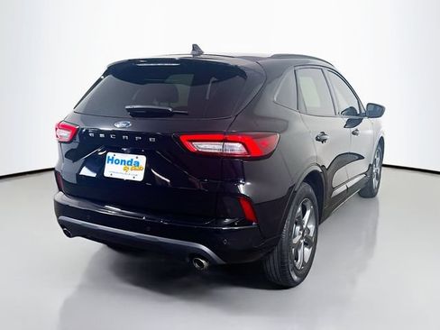 Used 2023 Ford Escape ST-Line w/ Tech Pack #1 FWD image 8