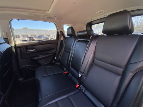 Used 2023 Nissan Rogue SV w/ SV Premium B Package image 31