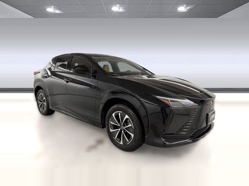 Used 2024 Lexus RZ 300e Premium FWD image 7