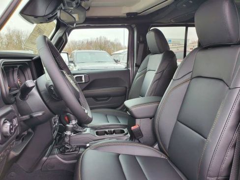 New 2026 Jeep Gladiator Sport AWD/4WD image 5