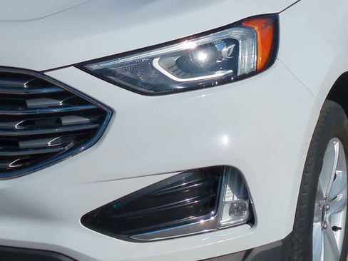 Used 2020 Ford Edge SEL w/ Convenience Package image 11