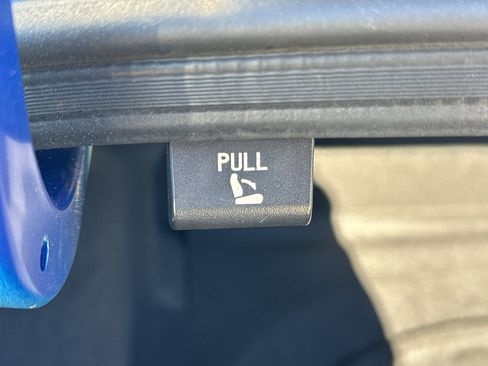 Certified 2024 Hyundai Elantra SEL image 33