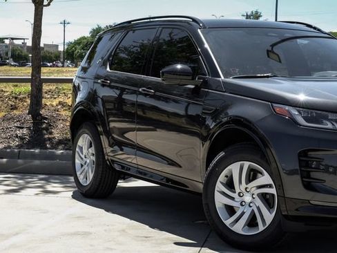 New 2026 Land Rover Discovery Sport Landmark AWD/4WD image 7