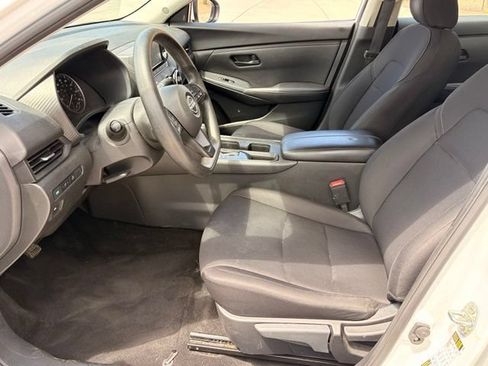 Used 2024 Nissan Sentra S FWD image 8