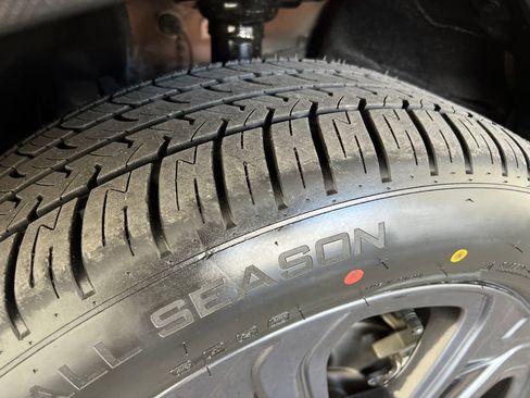 Used 2023 Subaru Ascent Onyx Edition Limited image 33