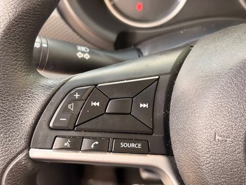 Certified 2023 Nissan Kicks SV FWD image 28