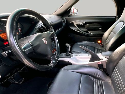 Used 2002 Porsche Boxster RWD image 13