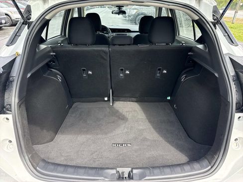 Used 2024 Nissan Kicks S FWD image 27