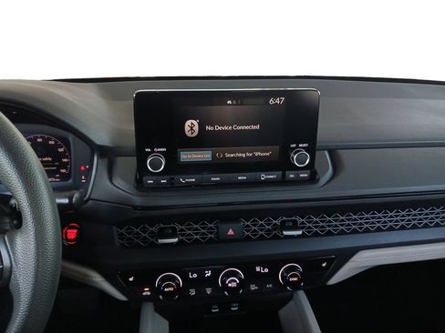 Used 2023 Honda Accord EX image 12