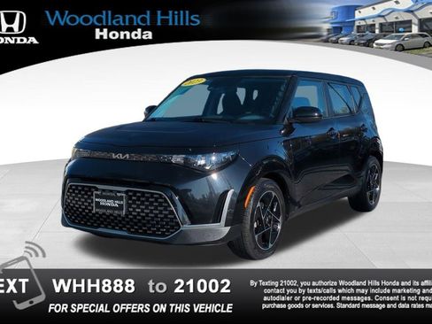 Used 2023 Kia Soul EX image 1
