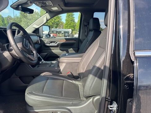 Used 2025 GMC Sierra 2500 Denali w/ Denali Reserve Package AWD/4WD image 9