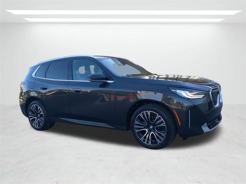 New 2026 BMW X3 xDrive30 w/ Premium Package image 2