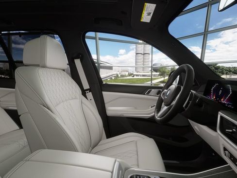 Used 2026 BMW X5 sDrive40i w/ Executive Package RWD image 35