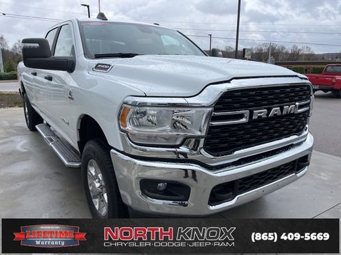 Used 2024 RAM 3500 Big Horn image 30