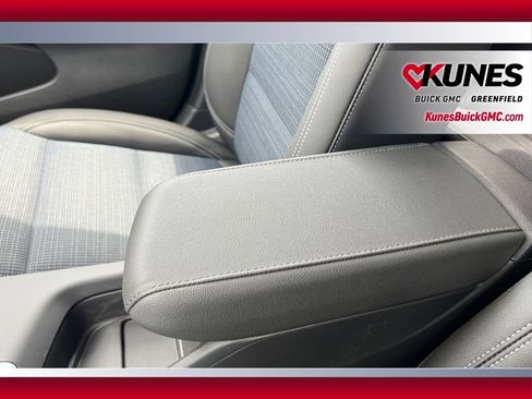 New 2026 Buick Envista Preferred w/ Convenience I Package FWD image 28