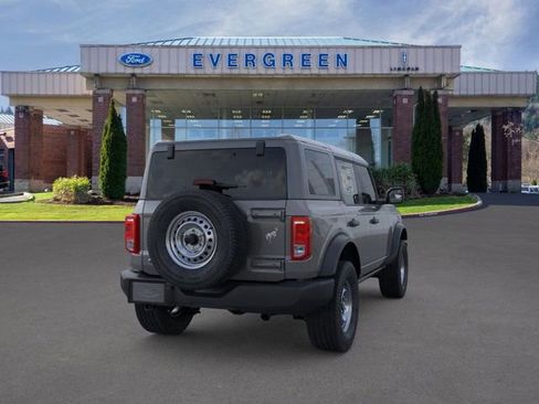 New 2025 Ford Bronco 4-Door image 8