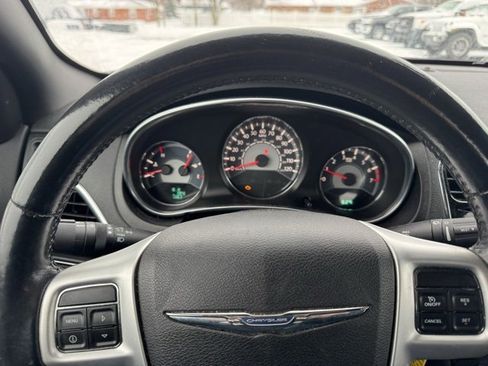 Used 2014 Chrysler 200 Touring w/ Cold Weather Group image 13