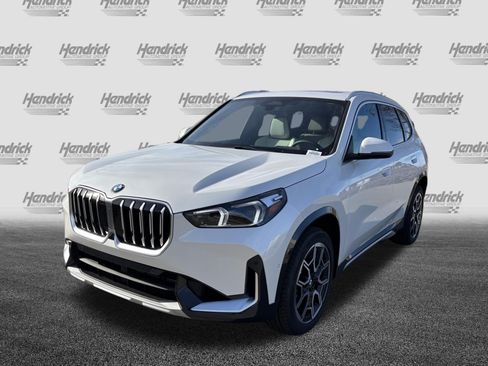 Used 2026 BMW X1 xDrive28i w/ Technology Package AWD/4WD image 5