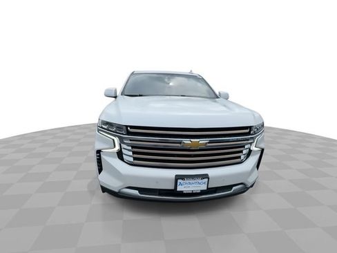 Certified 2023 Chevrolet Suburban High Country w/ Advanced Technology Package AWD/4WD image 3