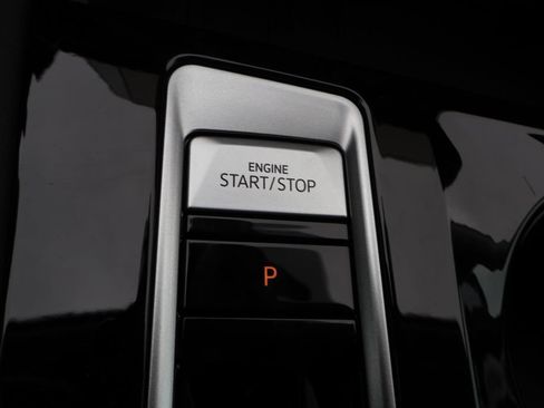 New 2026 Volkswagen Atlas SEL Premium R-Line AWD/4WD image 16