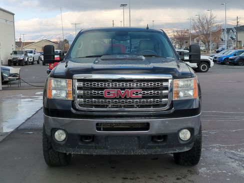 Used 2014 GMC Sierra 2500 SLT w/ SLT Convenience Package image 11