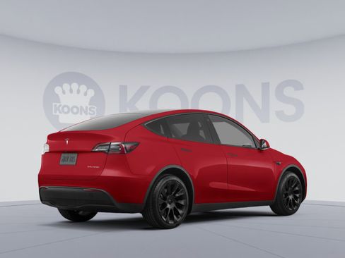 Used 2020 Tesla Model Y Long Range image 4