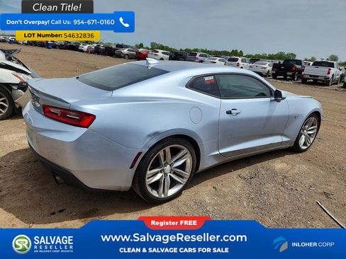 Used 2017 Chevrolet Camaro LT RWD image 4